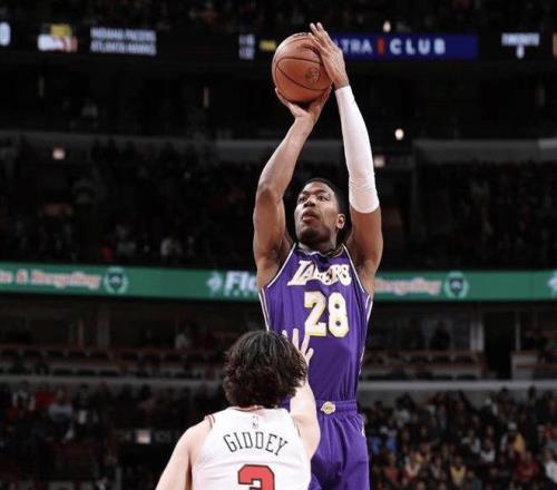 諾伊爾與小,新的相似之,处何在,米兰体育,MiLan,米兰体育网址,米兰app,米兰官网,米兰集团