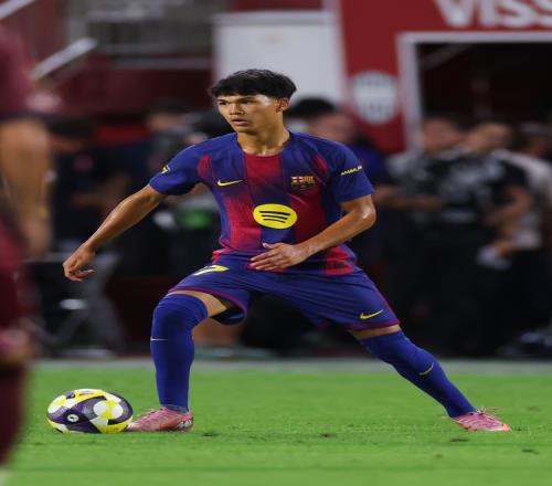 本泽马谈,罗最佳历史,我更倾心大,米兰体育,MiLan,米兰体育网址,米兰app,米兰官网,米兰集团